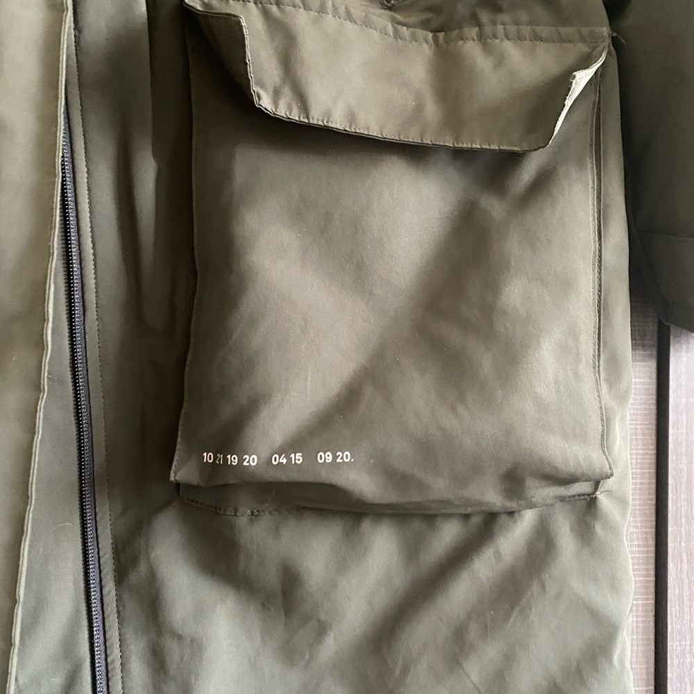 Jacket - Picture 2 of 9